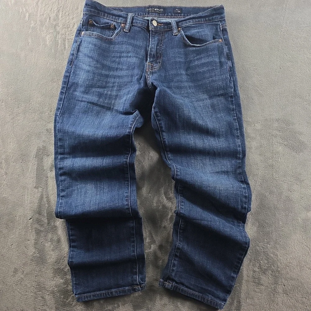 Lucky Brand 221 Straight Blue Jeans Men's Size 33x30 MSR (34×30) Whiskers